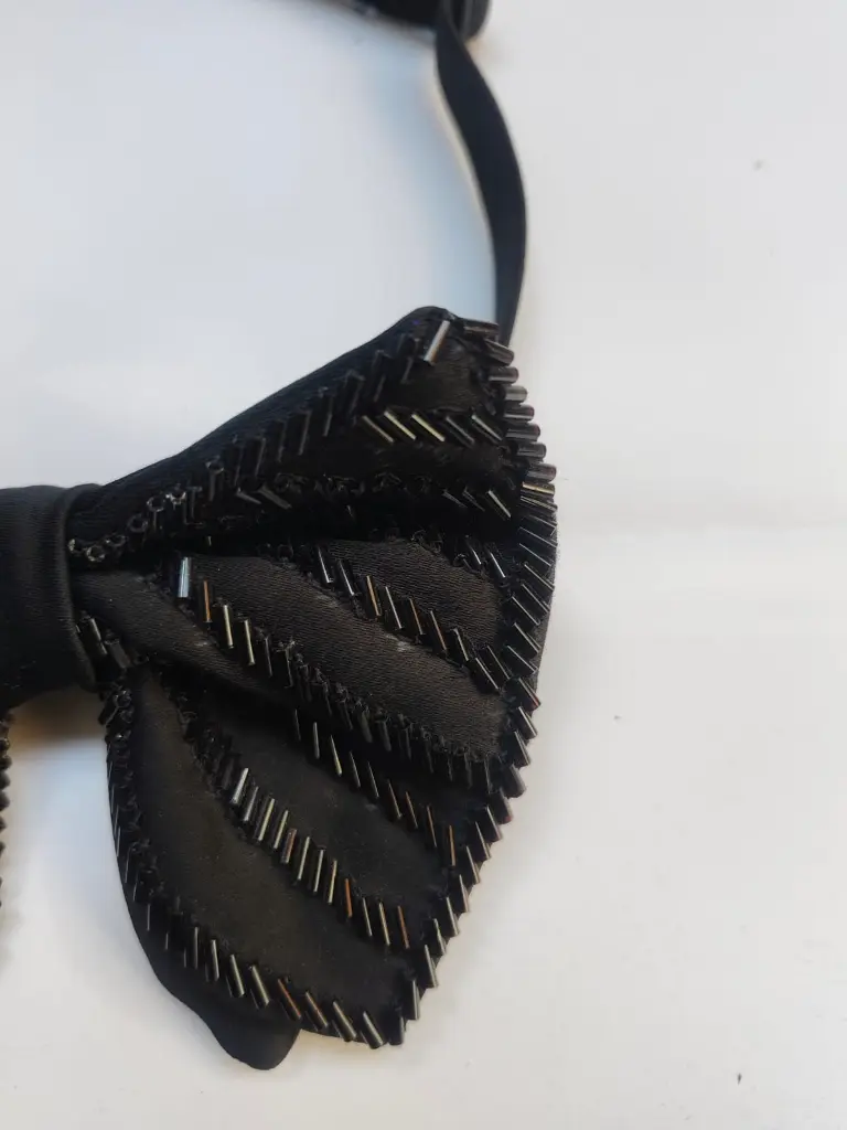bow 12 2.webp