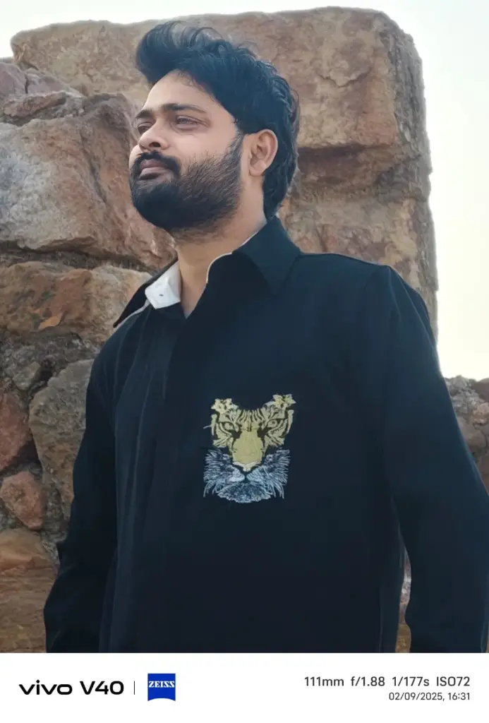 Mens Designer shirts Black color lion face embroidery