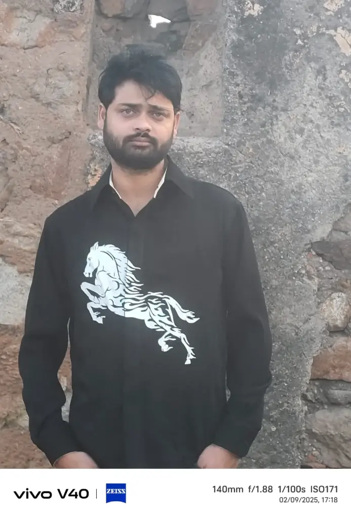 Mens Designer Shirts Black Shirt On run horse vinyl print