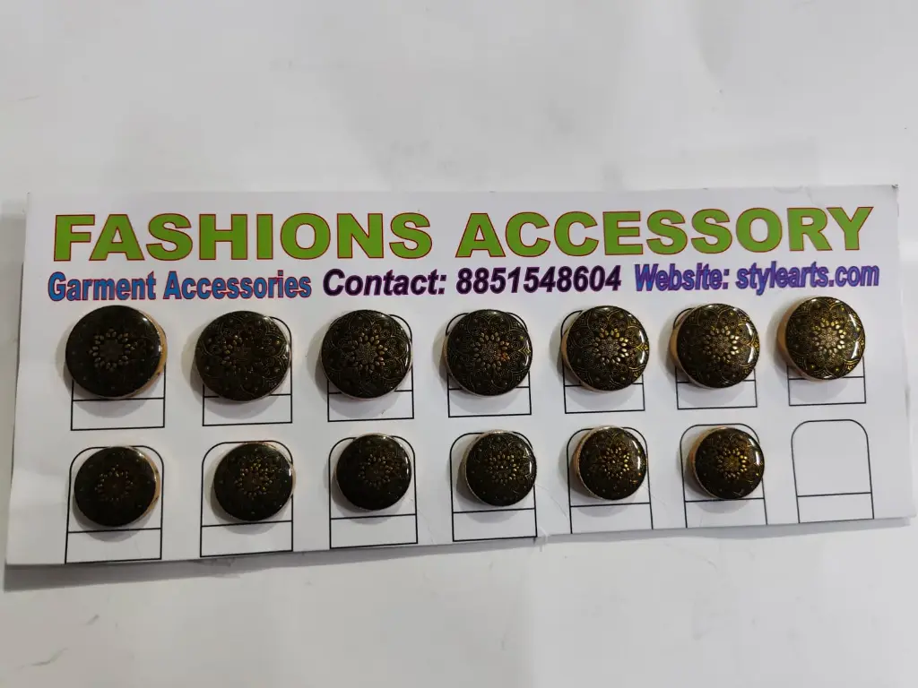 Metal Button black Color 7 big 6 Small 005
