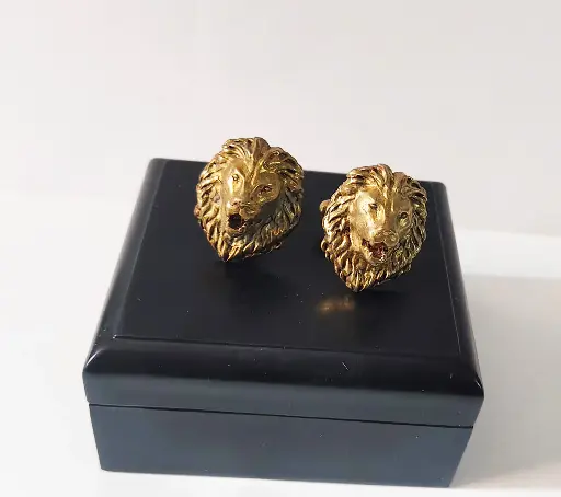 Cufflinks Bass gold color lion face